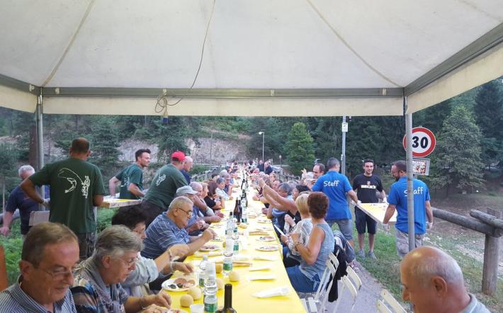 Pianfei: sabato torna la cena in riva al lago