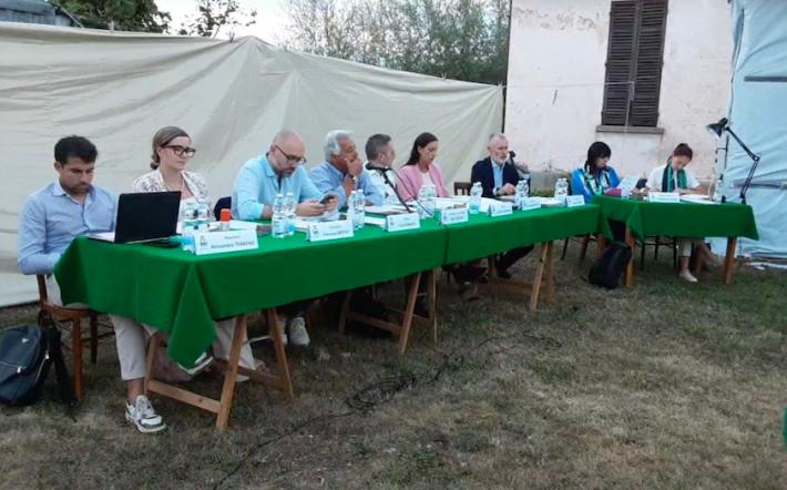 Mondovì: la rissa ai “Doi pass” e i vandali di Roccaforte nel consiglio comunale a San Quintino