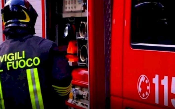 Incendio in un'abitazione a Bagnasco, intervento dei vigili del fuoco