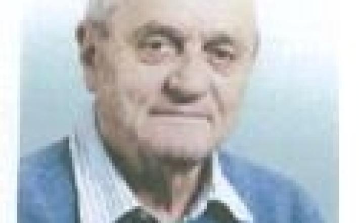 Briaglia dice addio all’ex sindaco Giuseppe Battaglia