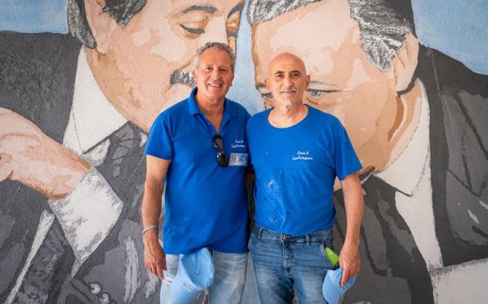 Mondovì: grande murales Falcone e Borsellino nella scuola. L'opera di Pietro Di Stefano