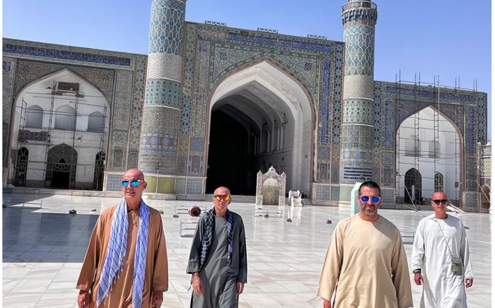 Herat, Afganistan: monregalesi nella città arida ed aspra