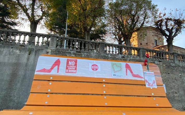 panchina Piozzo violenza donne