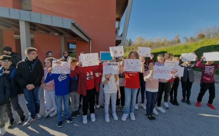 Vicoforte e San Michele: gli studenti dicono “no” alla violenza contro le donne
