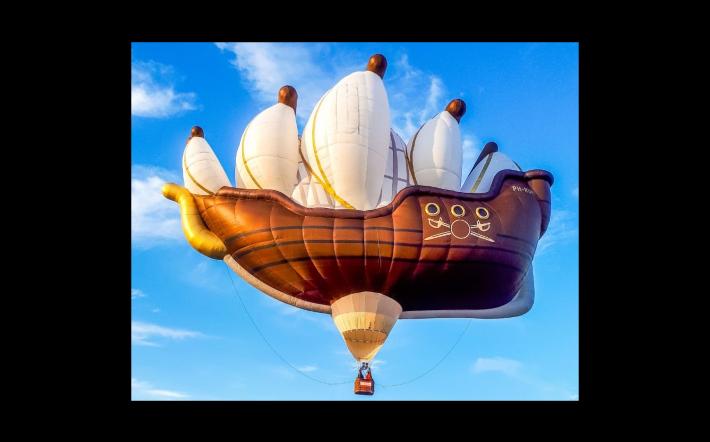 Mongolfiere, Raduno dell’Epifania: dal 5 al 7 gennaio. Tornano i pinguini giganti, la novità è il veliero volante lunga 35 metri