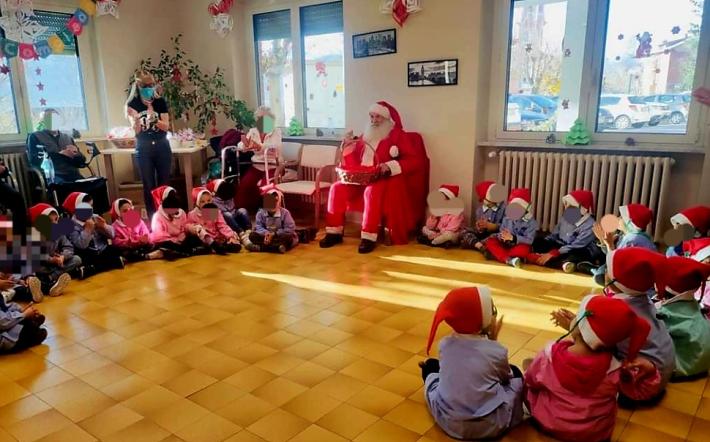 San Michele: l’Amministrazione augura “buon Natale” alle scuole