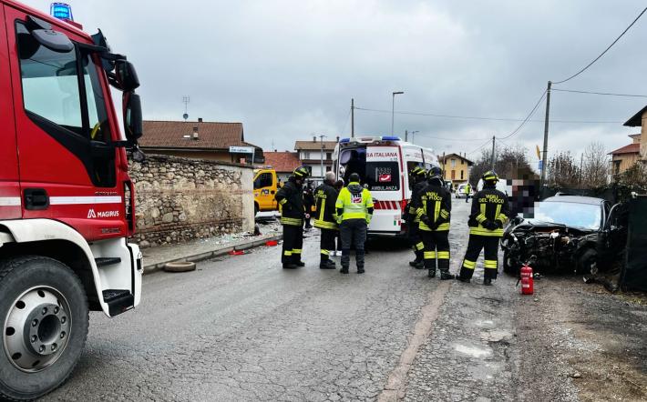 Morozzo: incidente all'ingresso del paese 