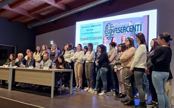 Peveragno tiene a battesimo Confesercenti Federbimbi ed è un successo