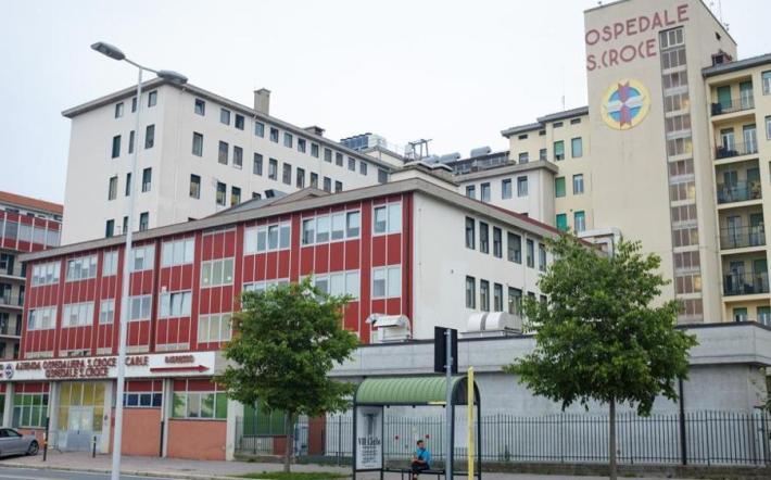Mondovì: è morto in ospedale l'uomo caduto da un tetto lunedì 11 marzo