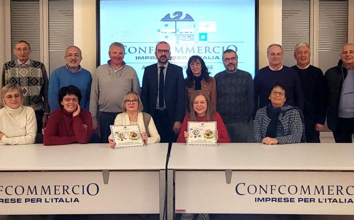 Mondovì: due attività storiche “celebrate” dalla Confcommercio