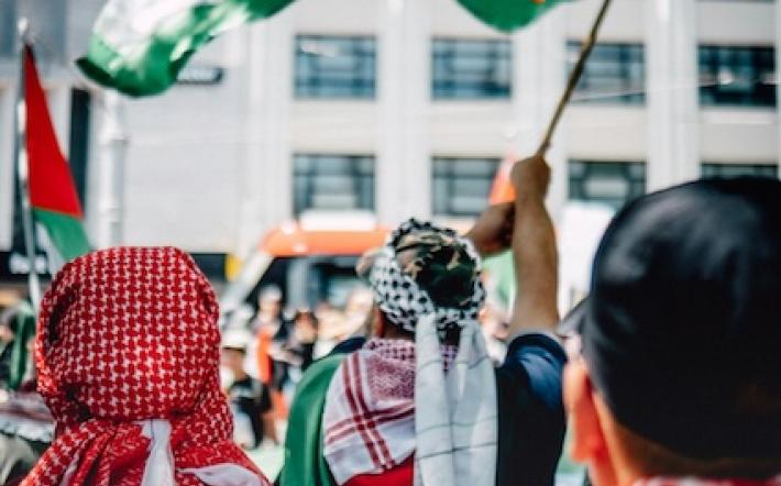 Proteste intolleranti