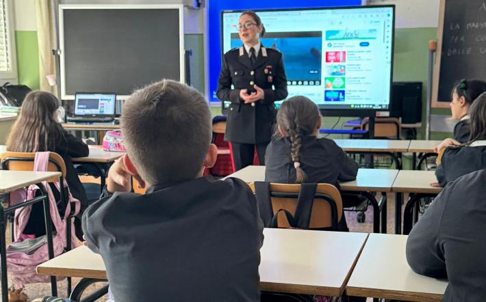 Mondovì, proseguono gli incontri dei carabinieri con le scuole ed i cittadini sul tema della legalità e delle truffe