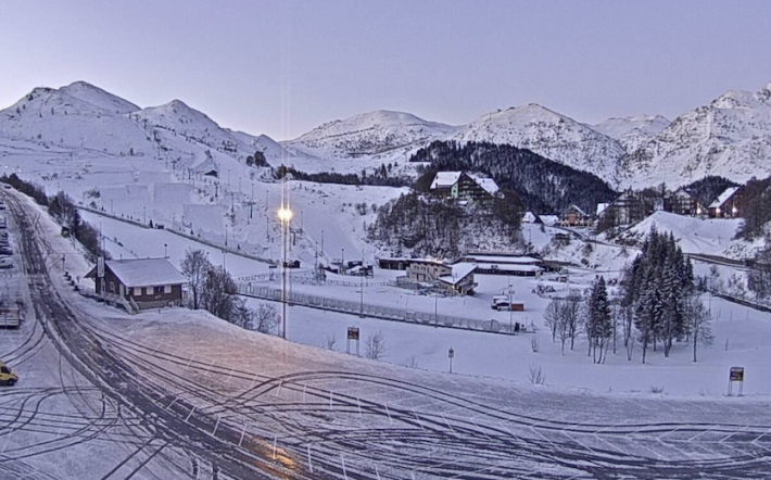 Alba spettacolare a Prato Neovoso... con spolverata di neve