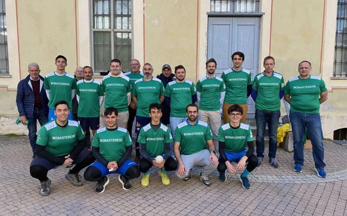 È tornata la Monasterese: si gioca di nuovo a Pantalera sulla piazza di Roapiana