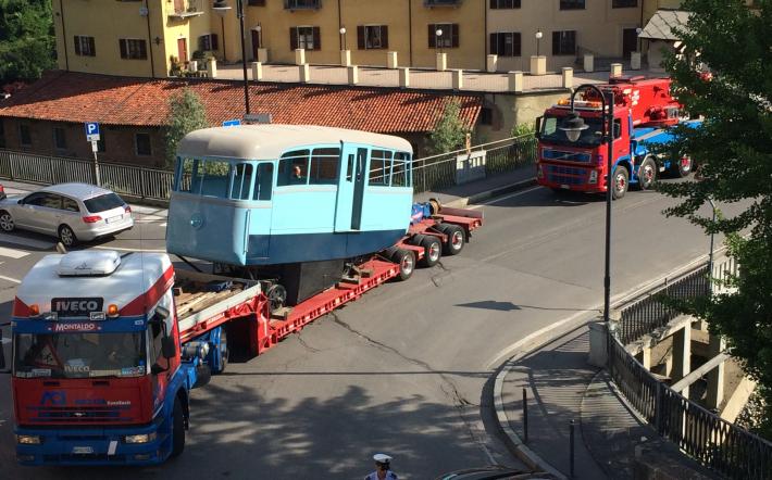 Vecchio vagone della &ldquo;fune&rdquo; nella rotonda?&nbsp;Risorse dirottate per le manifestazioni