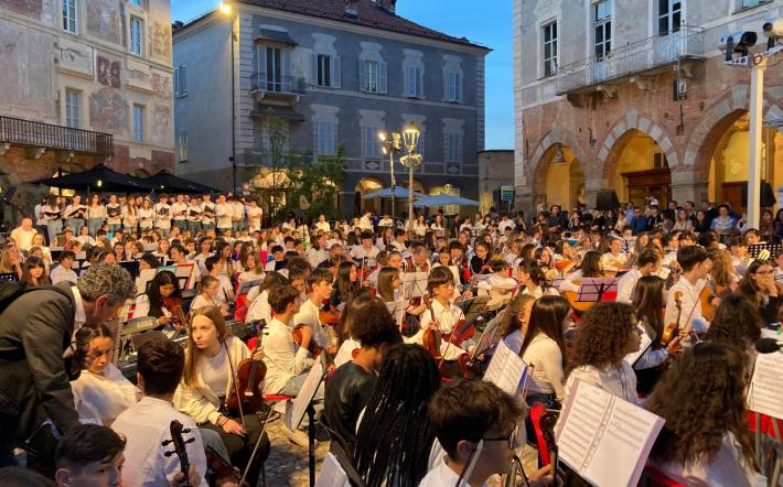 Orchestra giovanile Provinciale: mercoledì sera lo spettacolo in piazza Maggiore