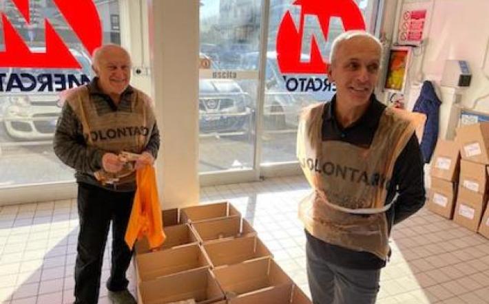 Colletta Alimentare nei Mercatò: 4.000 chili di beni raccolti