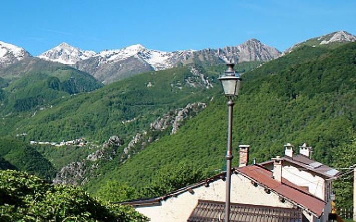 Pra di Roburent: madre e figlio si perdono nel bosco