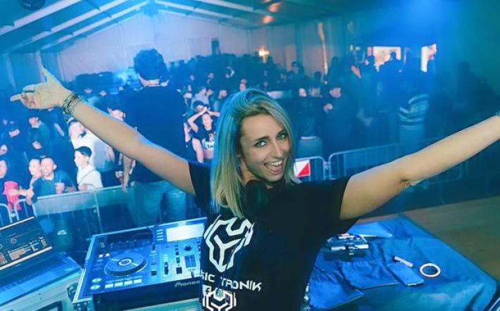 Giulia Frencia deejay 