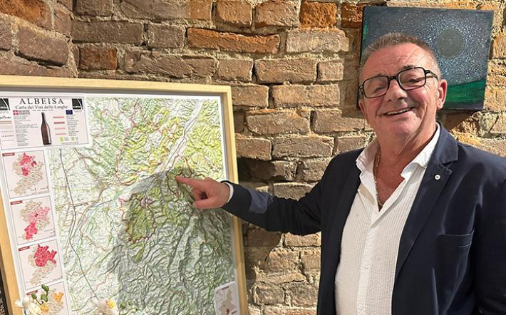 Barbaresco rinnova la tradizione delle bottiglie personalizzate ai bimbi del paese