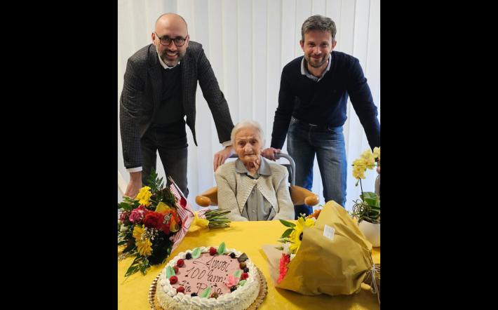 Mondov&igrave; e Monastero: auguri per i 100 anni di nonna Margherita