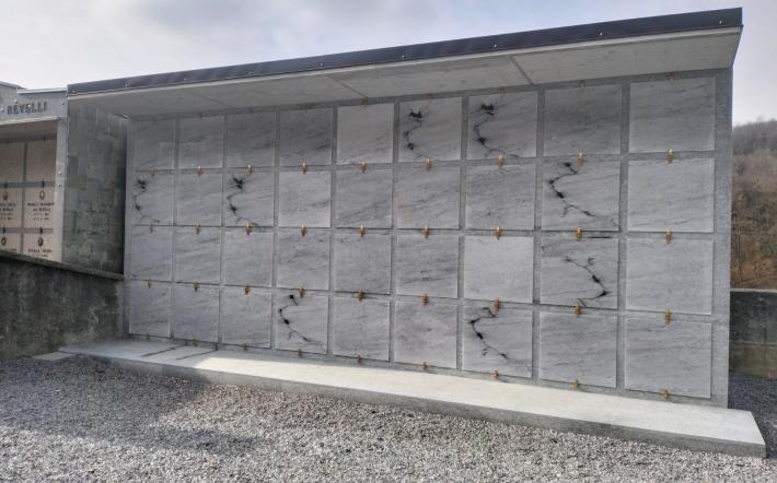 Monastero: si assegnano i nuovi loculi al cimitero