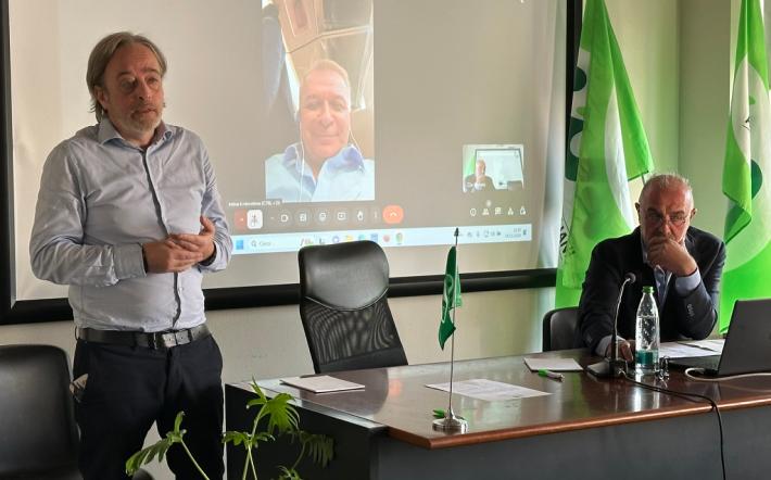 Agricoltura in provincia di Cuneo: «Siamo la Ferrari del Piemonte, ma c’è allarme per nocciole, castagne e miele»