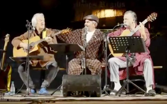 Bocce Quadre: al Baretti lo spettacolo che porta “Qonforto” ai più deboli. Concerto e talk