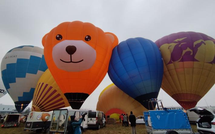 Raduno mongolfiere 2025: volo del pomeriggio confermato, sarà la "caccia alla volpe"