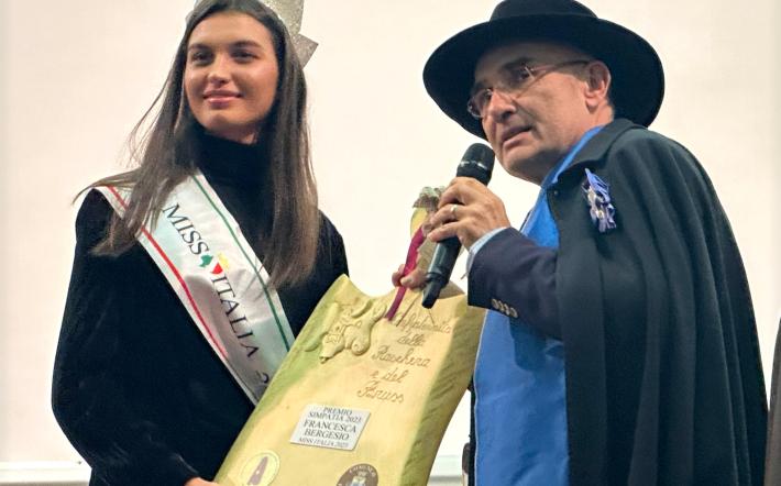 Minacce all'ex Miss Italia Francesca Bergesio: "So dove abiti, vengo ad ammazzarti". Bresciano a processo. 
