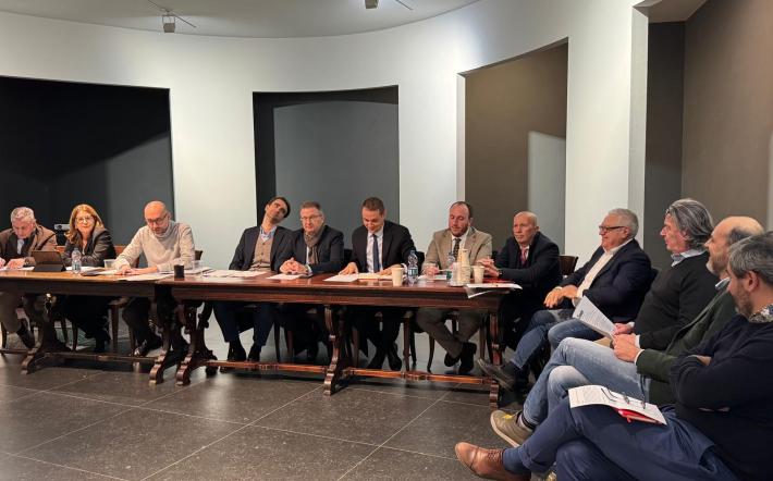 Consiglio provinciale a Mombasiglio: chiesta all’unanimità l’esenzione del pedaggio sulla A6