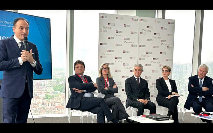 Le imprese cuneesi combattono: contesto resta incerto, segnali di ripresa per la manifattura. Tornano positivi ordini e produzione