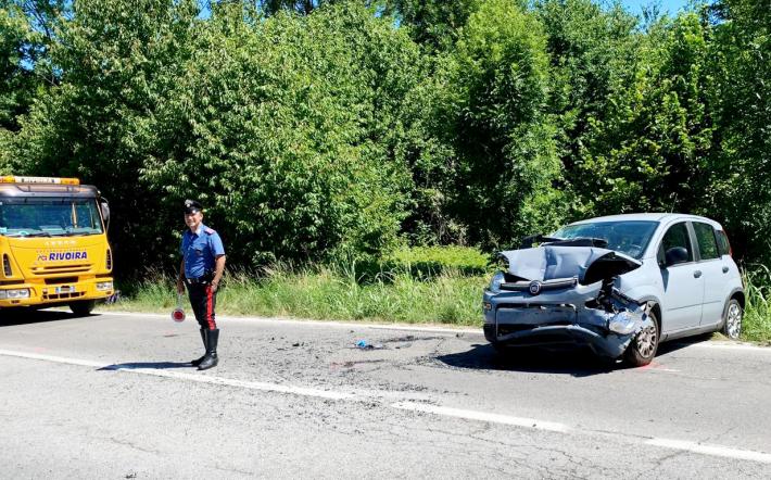 Mondovì: tamponamento in via Torino, anziano in gravi condizioni