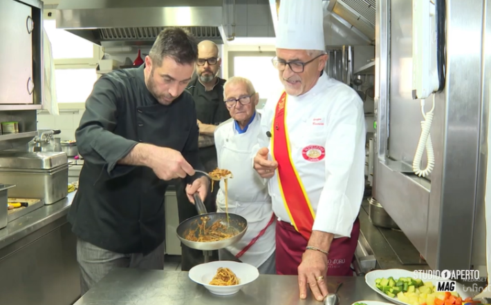 Pasta e bollito di Carrù in vetrina su Italia 1 a Studio Aperto Mag