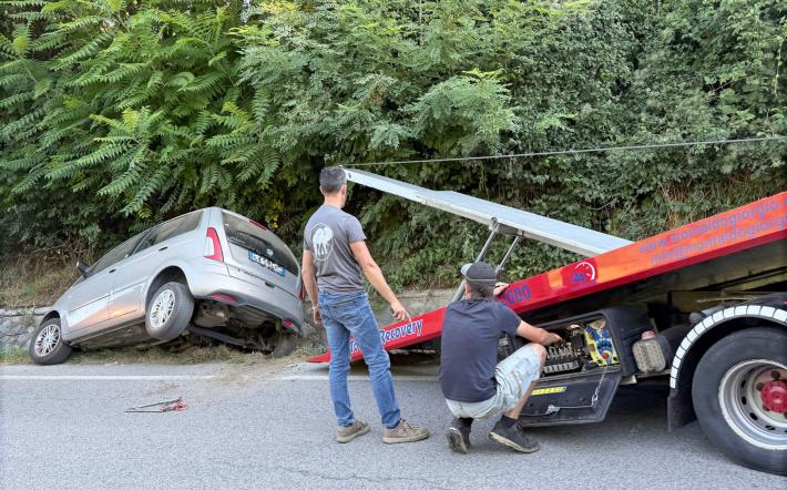 Mondovì, incidente agli Sciolli: si recupera l’auto