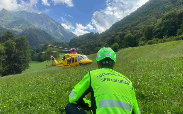 Chiusa Pesio: escursionista disperso ritrovato grazie all’elicottero dei Vigili del Fuoco