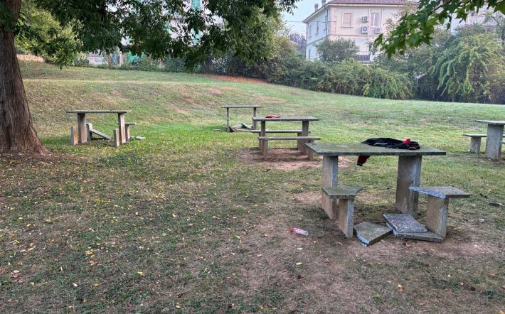 Vicoforte: vandalizzate le panchine dell’area picnic al Santuario