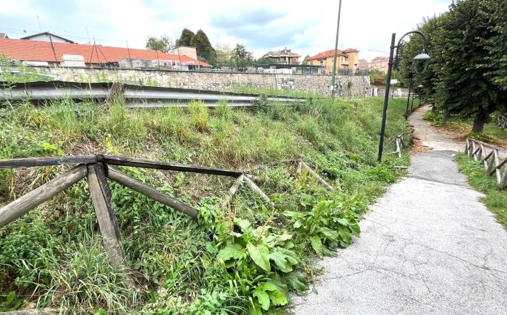 Mondovì: Via della Rocca e giardini di via San Bernardo: due situazioni in cui intervenire al più presto