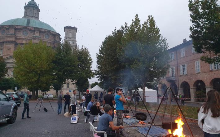 Vicoforte: domenica la Gran Castagnata con Alpini e Pro Loco