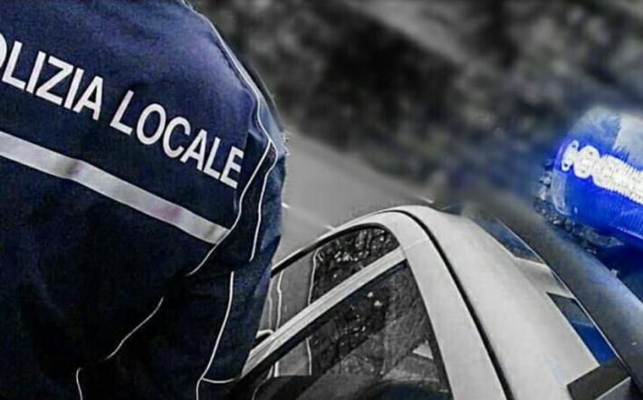 Abbandono di rifiuti: individuato e severamente sanzionato dalla Polizia Locale