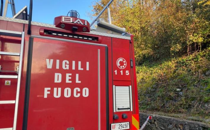 Pianfei: si ribalta un carro bestiame sulla Sp 37, strada chiusa