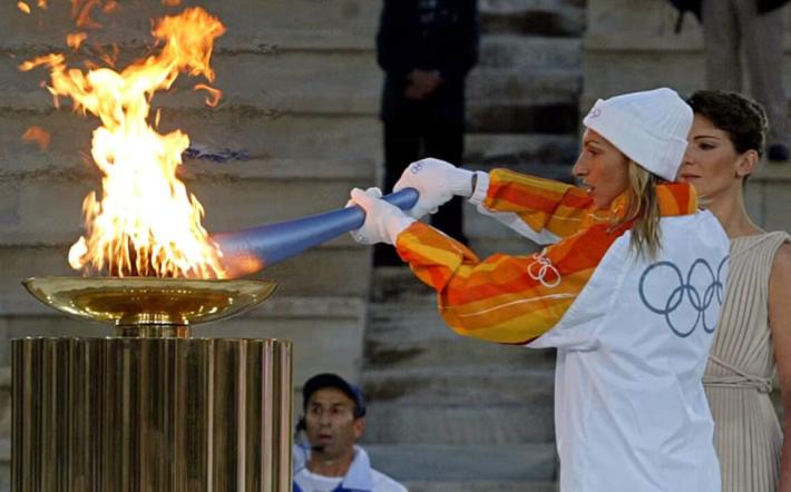 Olimpiadi invernali Milano Cortina: il passaggio della fiamma nel Cuneese