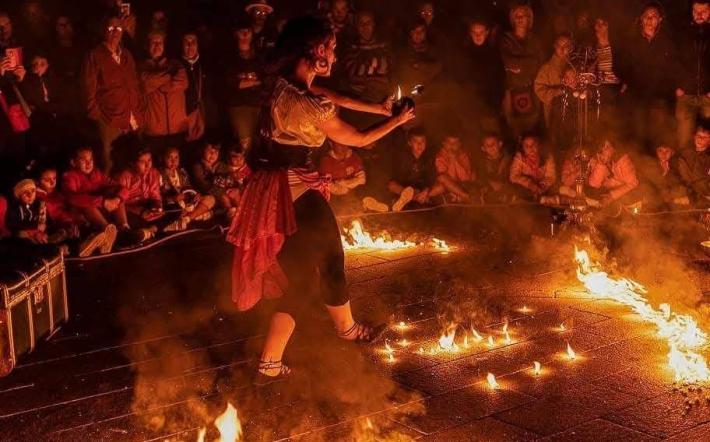 Al presepe vivente di Torre Mondov&igrave; anche lo spettacolo &ldquo;Fiamme di carta&rdquo;