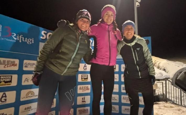 podio femminile Musso Sette vertical