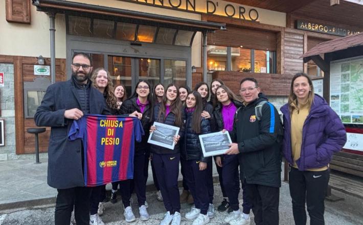 A Chiusa Pesio la squadra di volley del Barcellona